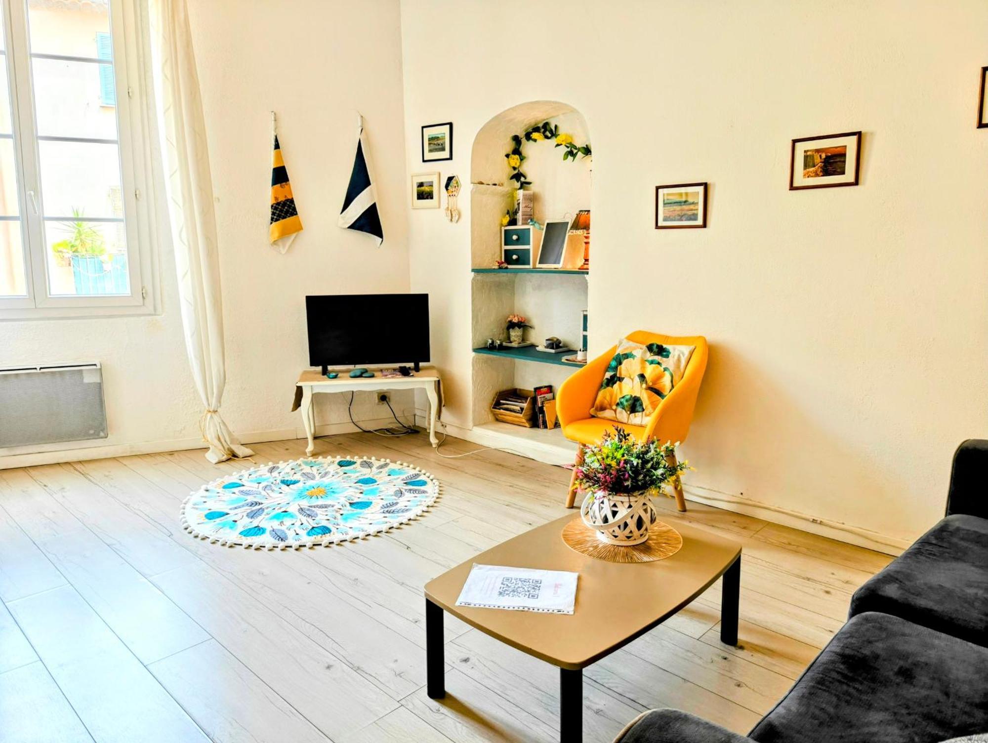 St Joseph - Great Holiday Flat - Old Town For 4 นีซ ภายนอก รูปภาพ